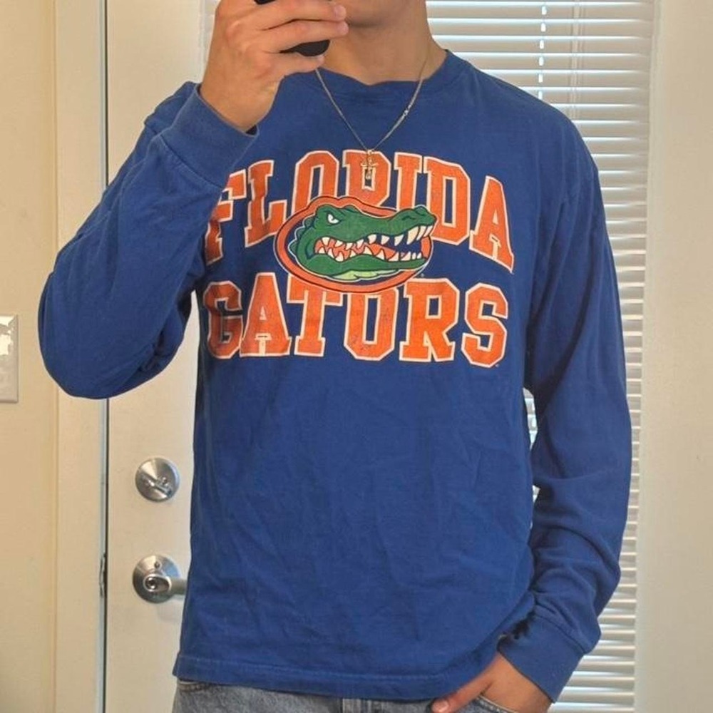 Florida Gators blue long sleeve shirt Size L